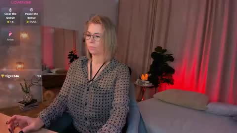 Annie online show from April 2026 06:58:01 AM