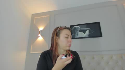 Annie online show from December 2024 11:54:02 AM