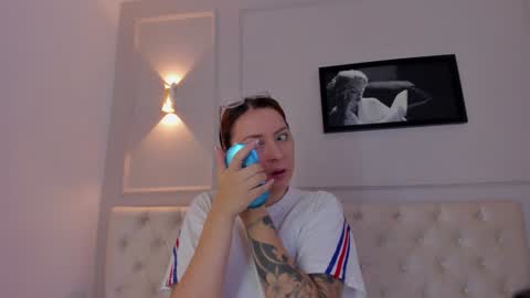 Annie online show from January 2025 11:20:01 AM