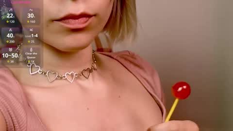 annietinky online show from December 2025 11:44:01 PM