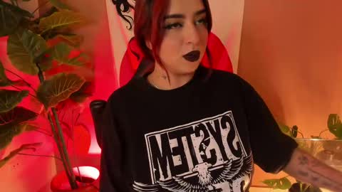 Annika online show from March 2025 03:52:01 PM