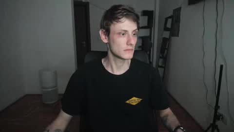 Snapshot of annonimsick chatting on February 2026 06:39:02 AM online show from February 2026 06:39:02 AM