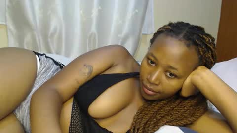 Snapshot of anntekla chatting on March 2026 12:00:01 PM anntekla online show from March 2026 12:00:01 PM