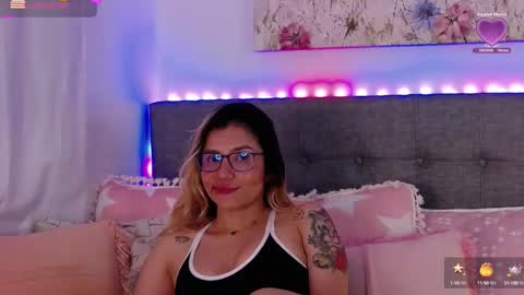 Antonella Lee online show from October 2025 06:02:02 AM