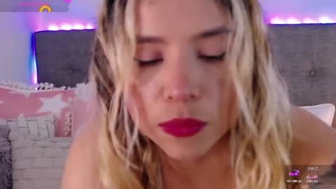 Antonella Lee online show from February 2026 07:12:01 PM