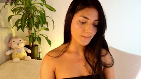 Snapshot of annubis_lia chatting on September 2025 02:24:02 AM SOFIA INDEPENDENT MODEL online show from September 2025 02:24:02 AM