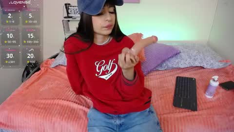 Anny cotton  online show from May 2026 03:05:01 PM