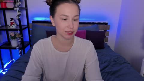 Anna online show from December 2024 08:04:02 AM