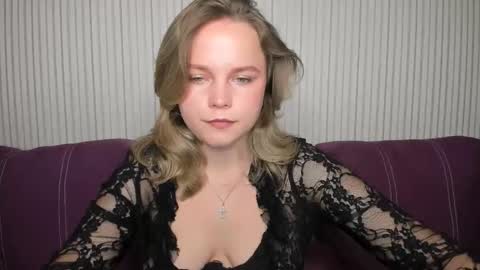anny_love_you online show from September 2025 07:02:02 PM