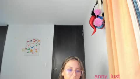 Issabela online show from December 2024 03:08:02 PM