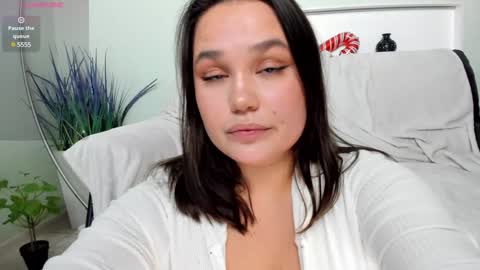 Anna online on weekends online show from December 2024 09:29:02 PM