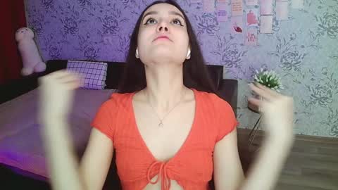 Snapshot of anny_shine chatting on December 2024 01:59:01 AM Annie online show from December 2024 01:59:01 AM