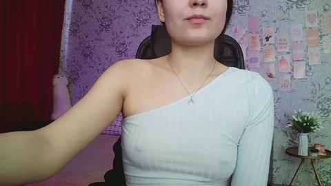 Snapshot of anny_shine chatting on December 2024 08:09:02 AM Annie online show from December 2024 08:09:02 AM