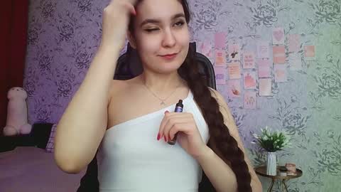 Snapshot of anny_shine chatting on January 2025 04:50:01 AM Annie online show from January 2025 04:50:01 AM