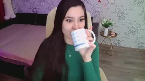 Snapshot of anny_shine chatting on February 2025 09:45:02 AM Annie online show from February 2025 09:45:02 AM