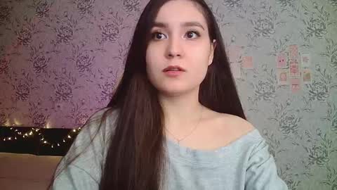 Snapshot of anny_shine chatting on September 2025 06:21:01 PM Annie online show from September 2025 06:21:01 PM