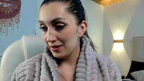 Anny online show from February 2025 04:28:01 PM