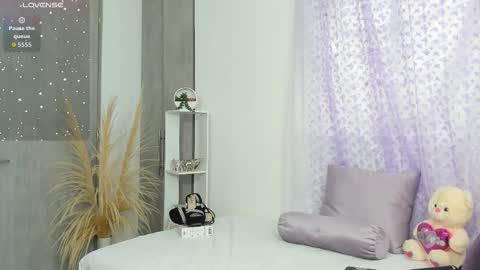 Anny online show from January 2026 06:13:02 PM