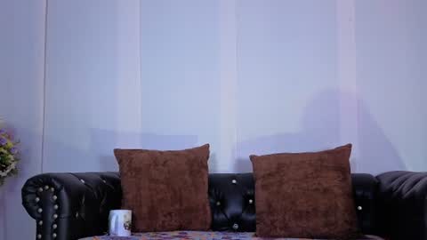Snapshot of annylittle_ chatting on June 2026 03:26:01 AM LittleSunny My schedule 1400 - 2200 GMT -5 online show from June 2026 03:26:01 AM
