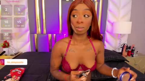 Snapshot of annyosoriio chatting on October 2025 09:25:02 PM Anny online show from October 2025 09:25:02 PM