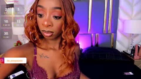 Snapshot of annyosoriio chatting on October 2025 08:38:01 PM Anny online show from October 2025 08:38:01 PM