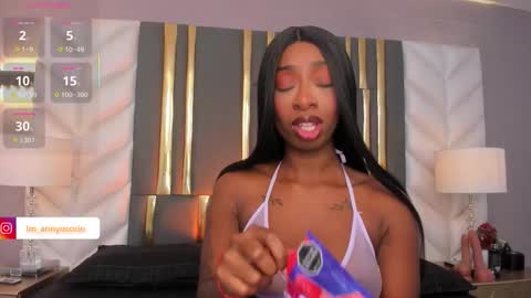 Snapshot of annyosoriio chatting on November 2025 02:11:01 AM Anny online show from November 2025 02:11:01 AM