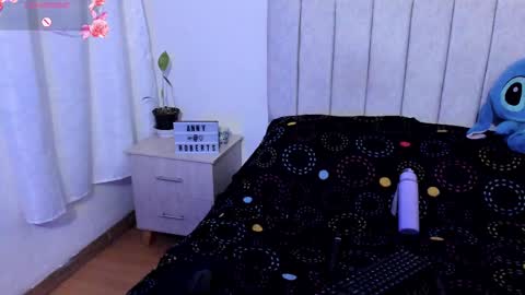 Anny online show from October 2025 11:29:01 AM