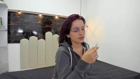 Anny online show from October 2025 01:39:02 AM