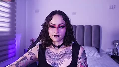 AnnyT online show from February 2026 09:51:01 PM