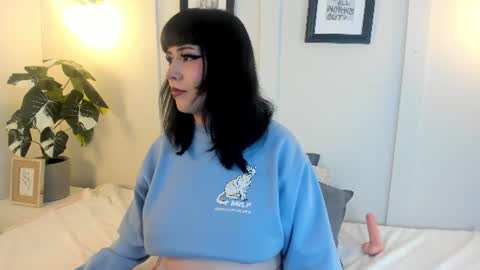 Snapshot of annyy_catt chatting on June 2026 04:44:01 AM anny online show from June 2026 04:44:01 AM