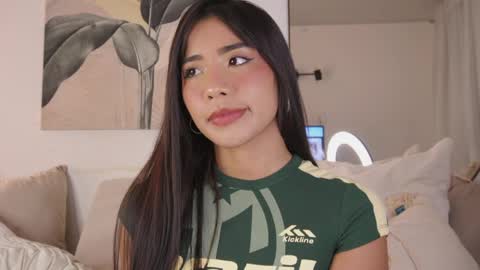Snapshot of annyz09 chatting on April 2026 02:53:02 AM Annyz online show from April 2026 02:53:02 AM