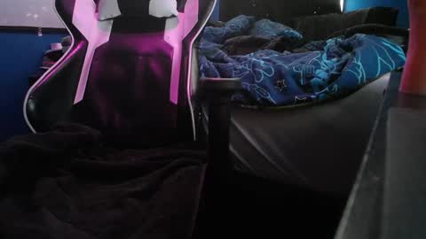 anonymous1649 online show from March 2025 09:40:02 PM