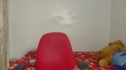 Anonymous online show from November 2025 05:32:02 AM