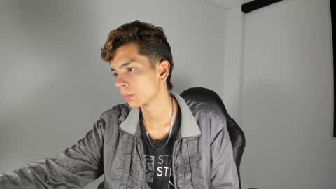 Jordan Mateo online show from January 2025 04:22:02 AM