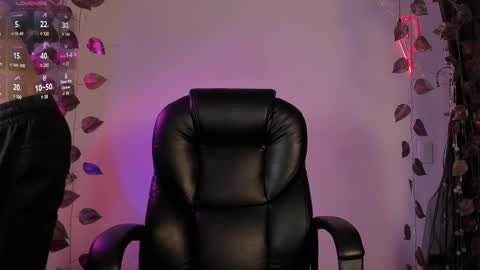 Jordan Mateo online show from March 2025 07:59:02 PM