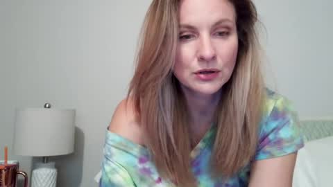 Snapshot of ansleypage chatting on July 2026 01:19:01 AM heyitsansley online show from July 2026 01:19:01 AM