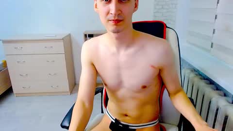 anthony_broown online show from November 2025 09:58:01 PM