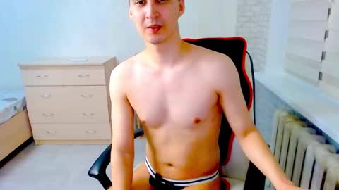 anthony_broown online show from February 2026 09:33:01 PM