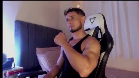 Adonys Creeb online show from September 2025 06:48:02 AM