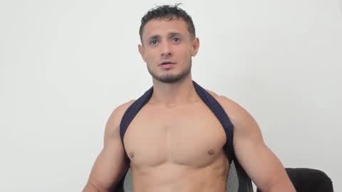 Adonys Creeb online show from October 2025 06:10:02 AM