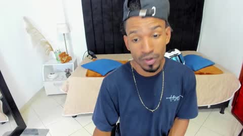       online show from February 2025 12:30:01 AM