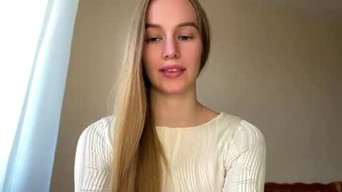 Viktoria online show from June 2026 03:21:02 PM