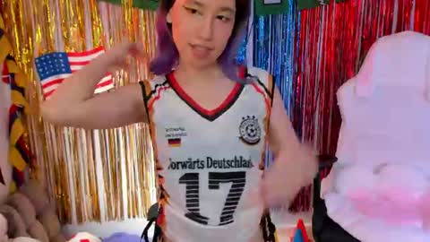 Snapshot of anto_sweet18 chatting on June 2026 08:24:01 PM My birthday is on december 2nd surprise me with a gift from my amazonlist online show from June 2026 08:24:01 PM