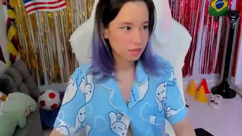 Snapshot of anto_sweet18 chatting on June 2026 10:41:02 AM My birthday is on december 2nd surprise me with a gift from my amazonlist online show from June 2026 10:41:02 AM