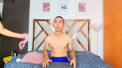 antonella_and_thiago_ online show from December 2025 12:34:02 PM