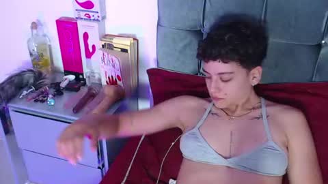 Snapshot of antonella_cruz02 chatting on June 2026 03:59:02 AM anto ford02 online show from June 2026 03:59:02 AM
