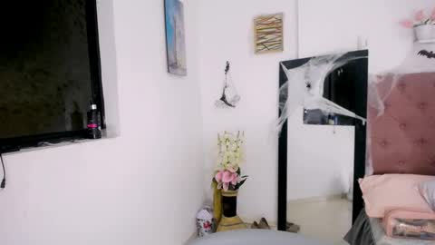 antonella online show from October 2025 01:17:02 AM