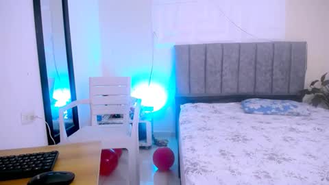 Snapshot of antonella_mcry chatting on February 2026 04:16:02 PM antonella online show from February 2026 04:16:02 PM