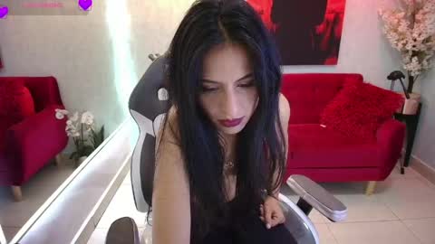 Snapshot of antonella_rivers chatting on May 2026 12:46:01 PM Antonella. online show from May 2026 12:46:01 PM