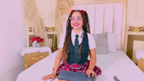 Antonella online show from May 2026 03:33:02 AM